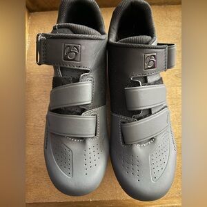 Women’s Black Cycling Shoes